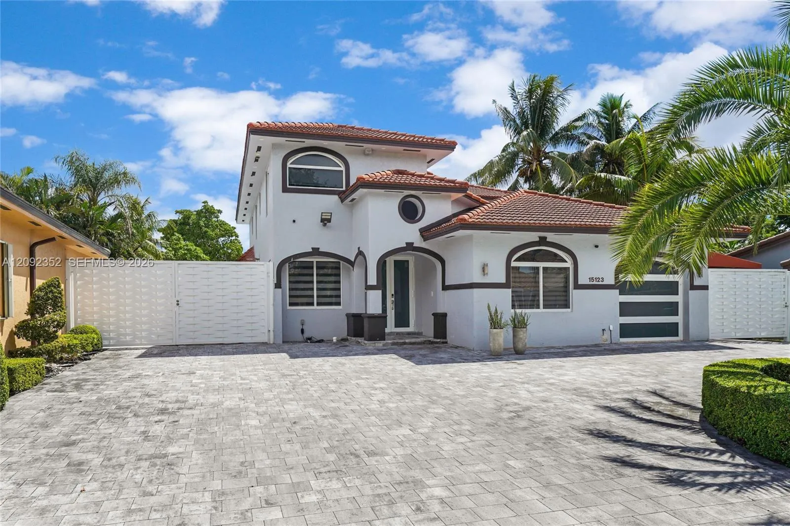 En Venta 15123 NW 87th Place, Miami Lakes, FL 33018, Miami Lakes, FL 33018