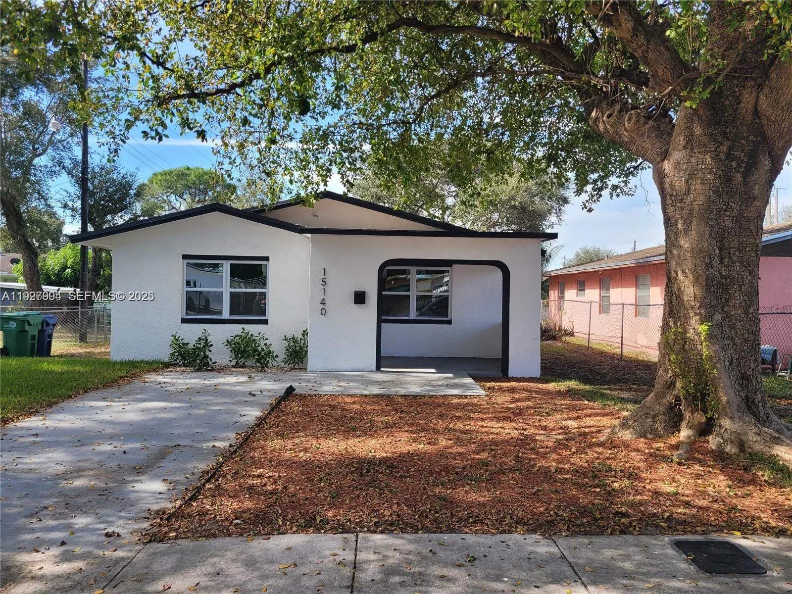 Foto de propiedad en 15140 NW 18th Avenue, Miami Gardens, FL 33054 Miami Gardens con MLS# 