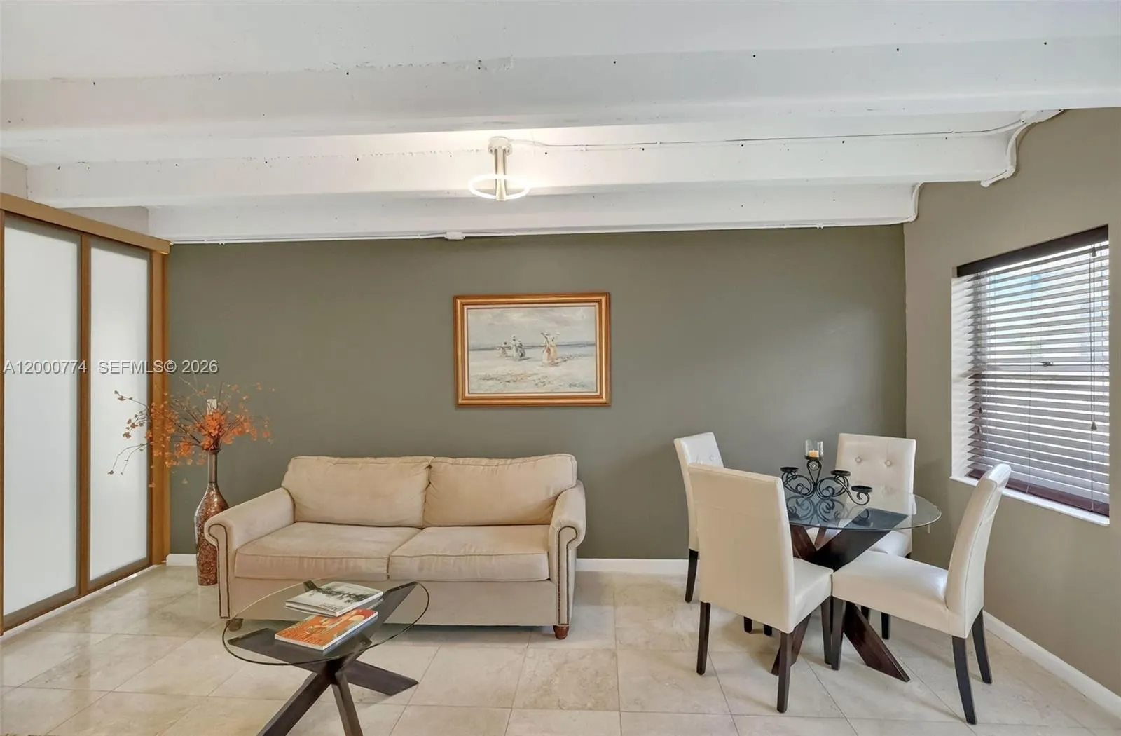 Foto de propiedad en 1519 Drexel Avenue 201 + DEN, Miami Beach, FL 33139 Miami Beach con MLS# 