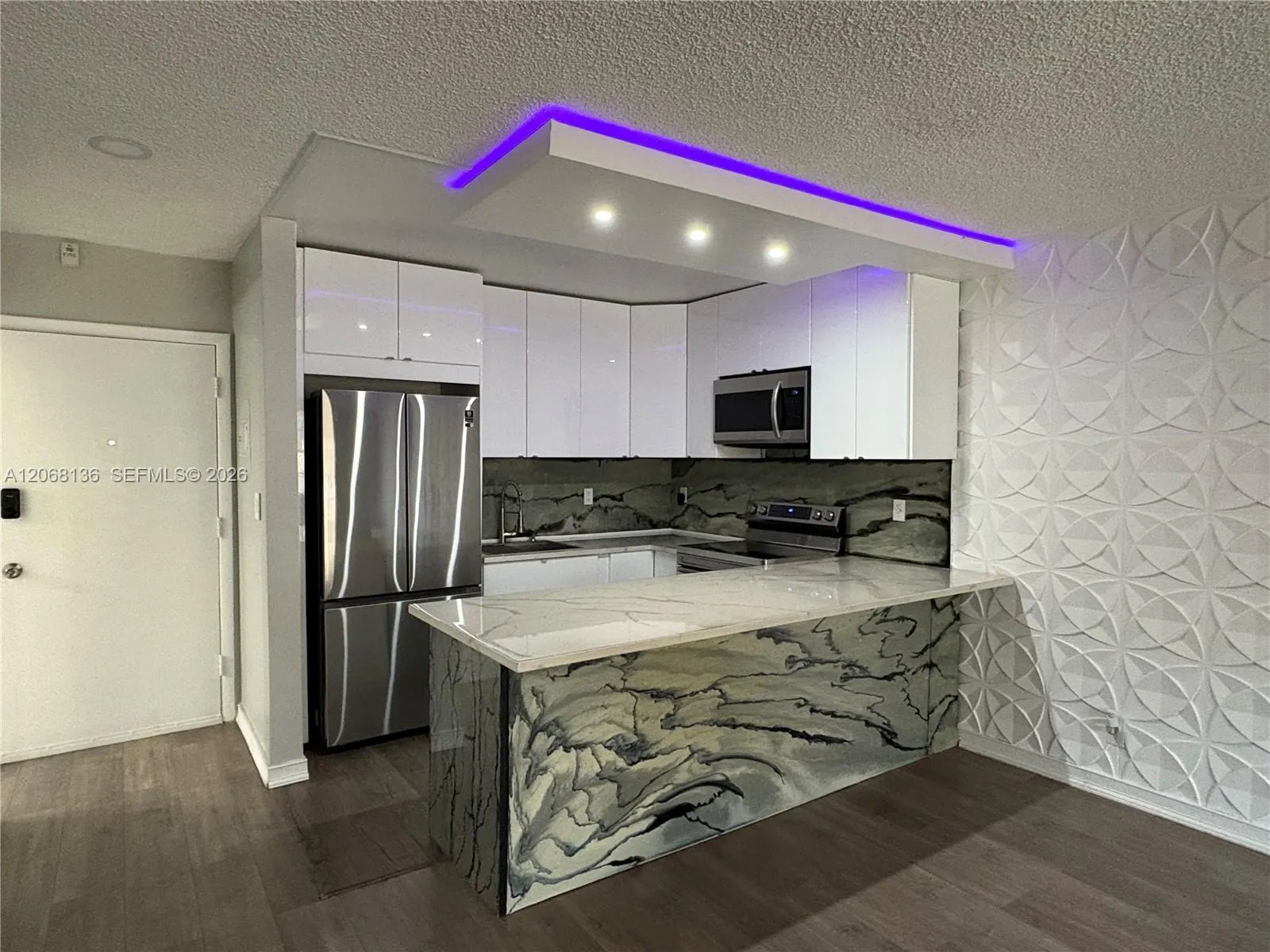 Foto de propiedad en 1520 Mckinley Street 108E, Hollywood, FL 33020 Hollywood con MLS# 