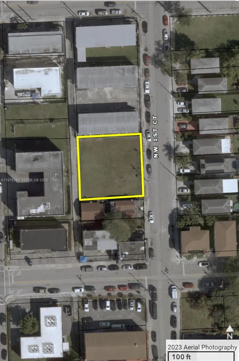Foto de propiedad en 1520 NW 1st Court, Miami, FL 33136 Miami con MLS# 