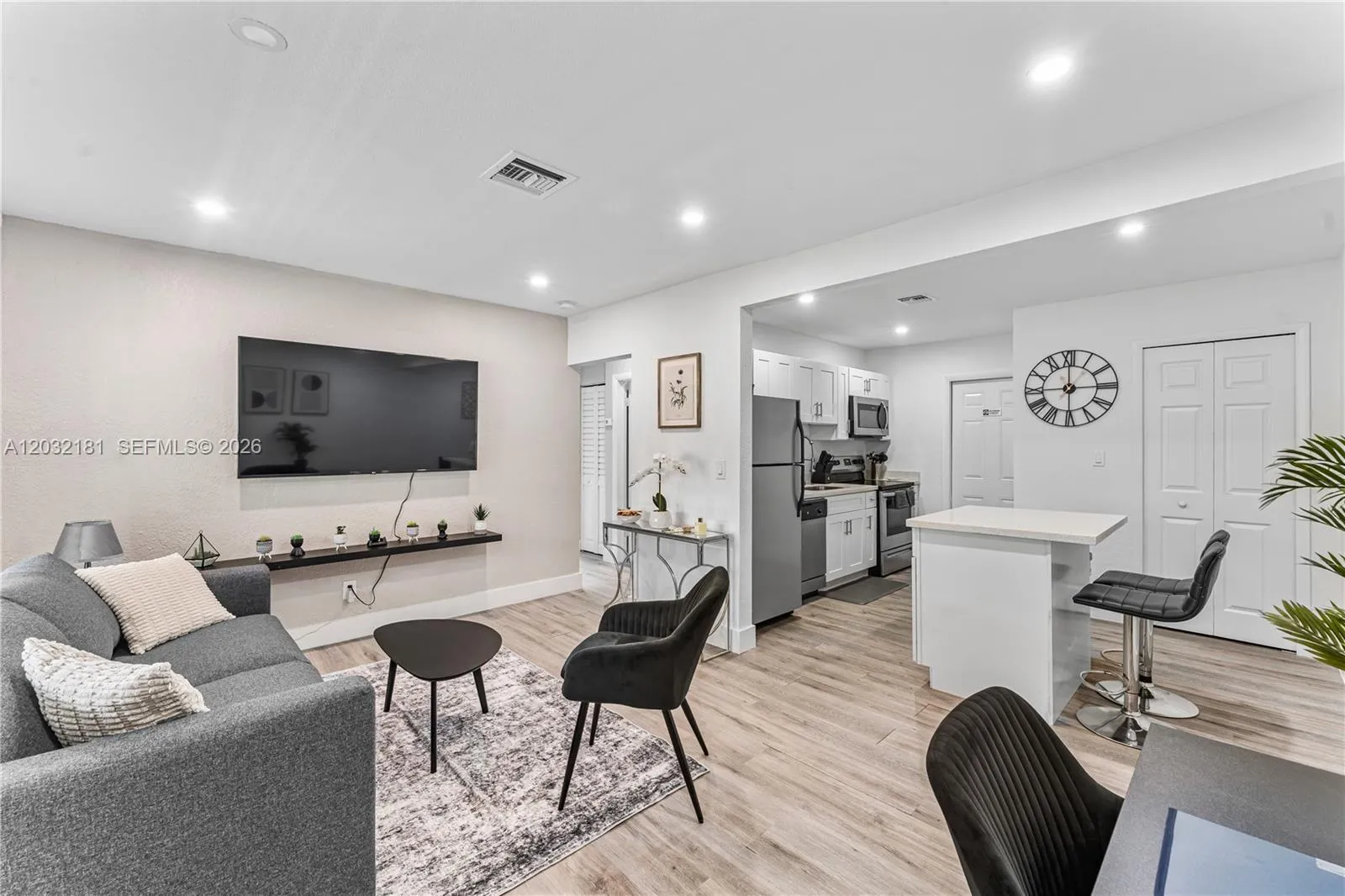 En Renta 1521 NE 118th Terrace 1, Miami, FL 33161, Miami, FL 33161