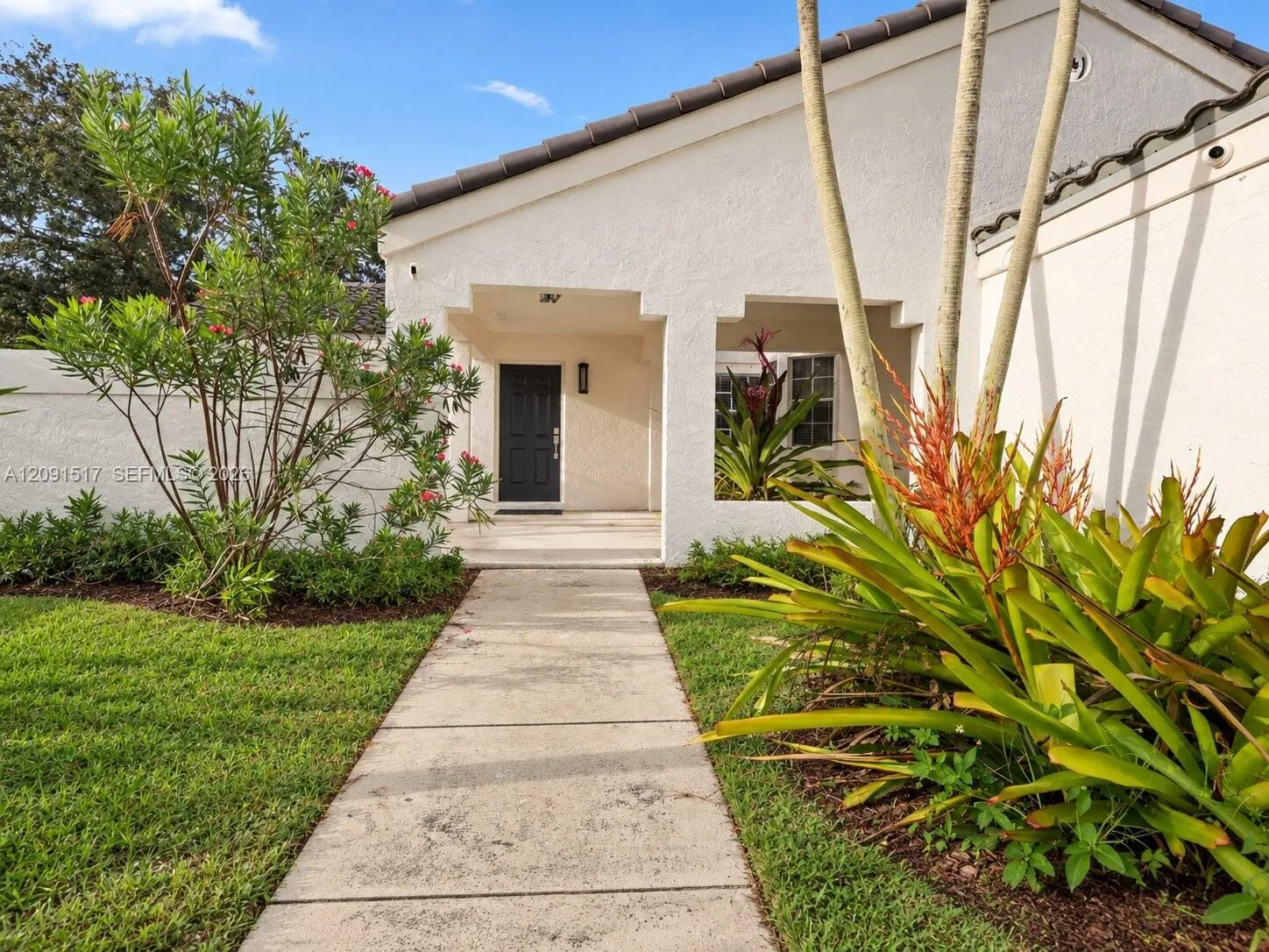 En Venta 15221 SW 158th Street, Miami, FL 33187, Miami, FL 33187