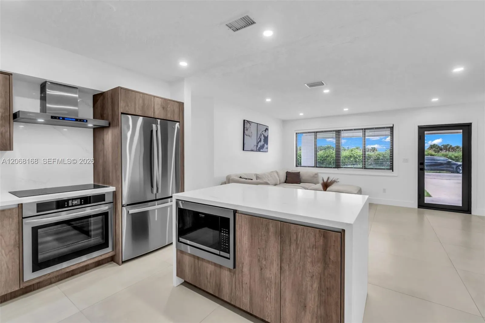 En Venta 1524 NE 14th Terrace, Fort Lauderdale, FL 33304, Fort Lauderdale, FL 33304