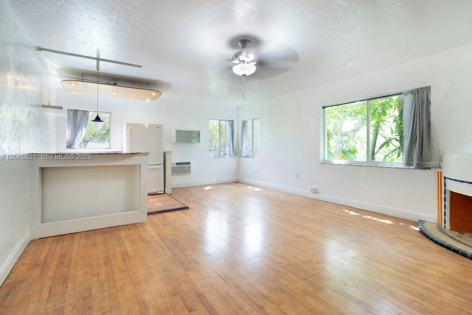 En Venta 1525 Meridian Avenue 209, Miami Beach, FL 33139, Miami Beach, FL 33139