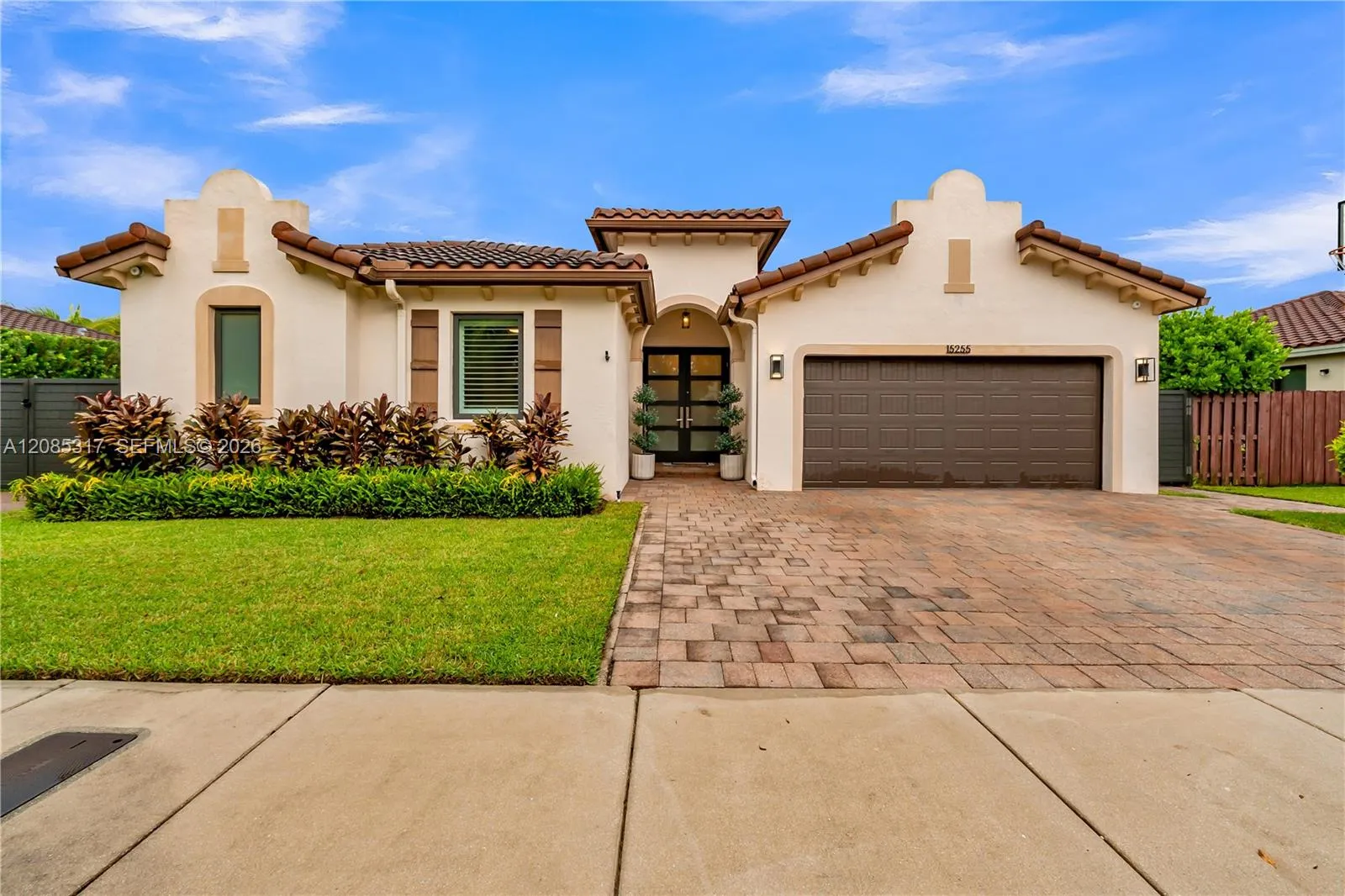 En Venta 15255 SW 173rd Street, Miami, FL 33187, Miami, FL 33187