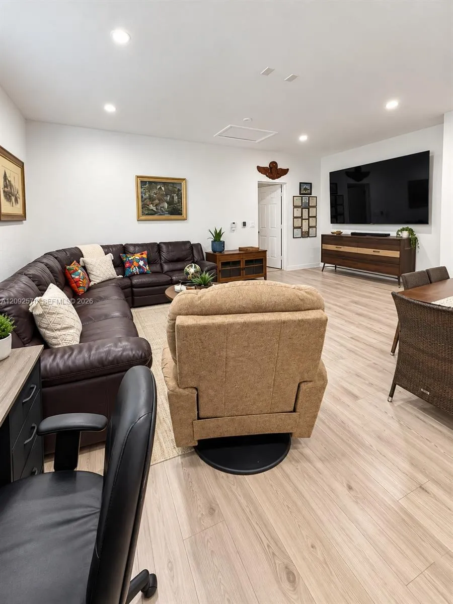 En Renta 15260 SW 91st Lane, Miami, FL 33196, Miami, FL 33196
