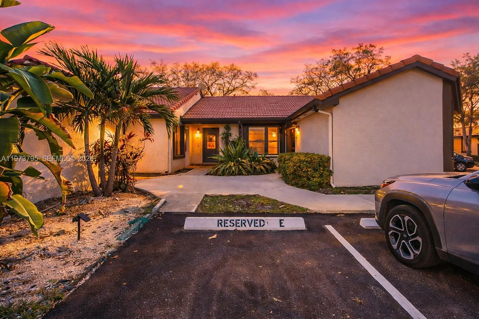 Vendido 15270 SW 45th Terrace F61, Miami, FL 33185, Miami, FL 33185