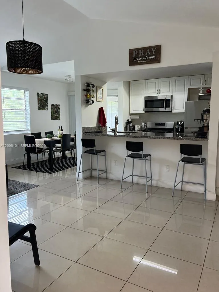 En Renta 15295 SW 106th Lane 703, Miami, FL 33196, Miami, FL 33196