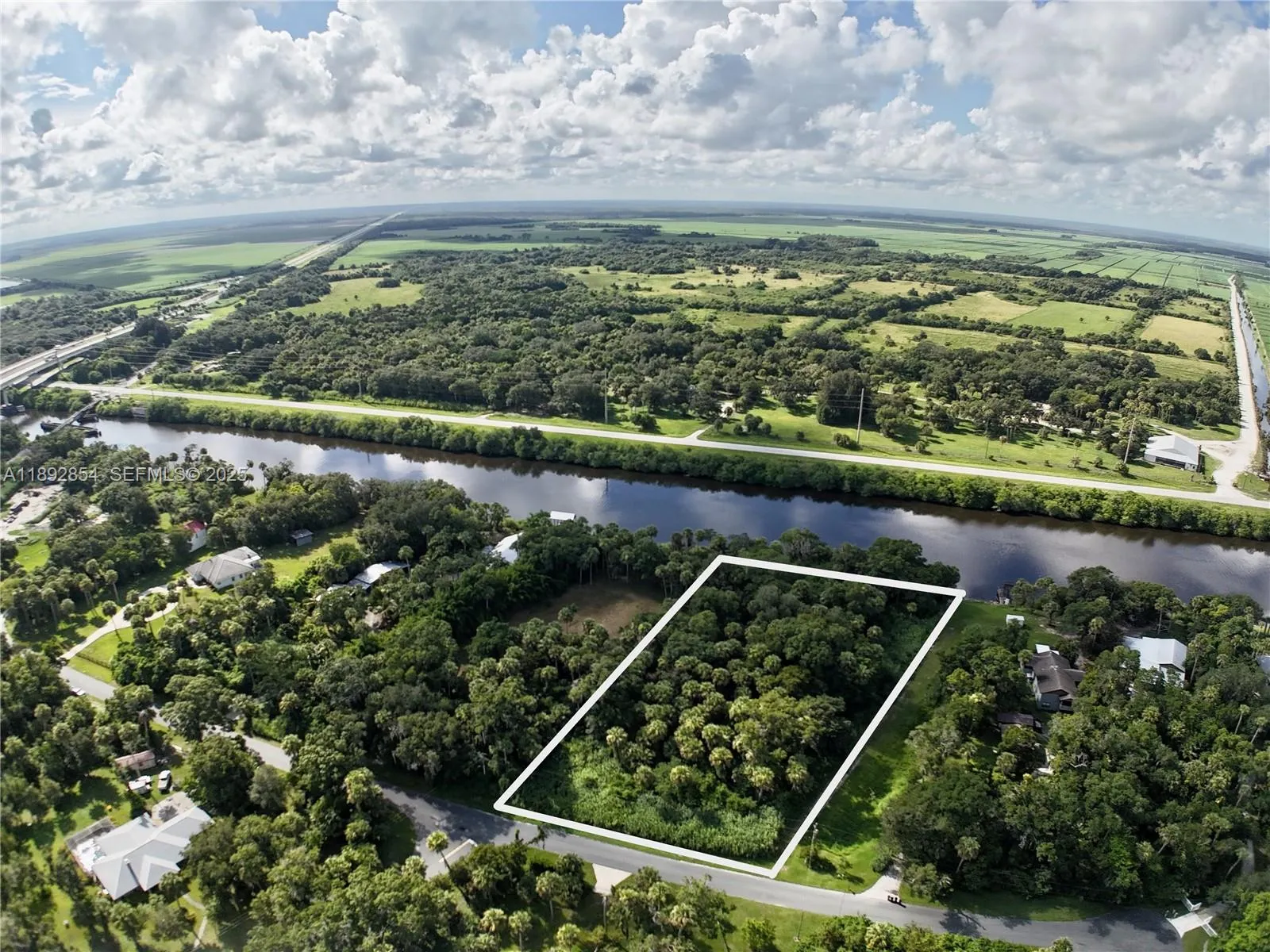 En Venta 15306 SW Palm Oak Avenue, Indiantown, FL 34956, Indiantown, FL 34956