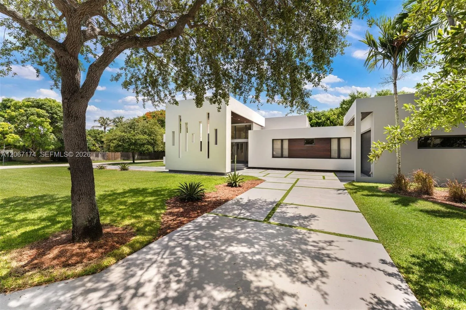 En Renta 15315 SW 84th Avenue, Palmetto Bay, FL 33157, Palmetto Bay, FL 33157