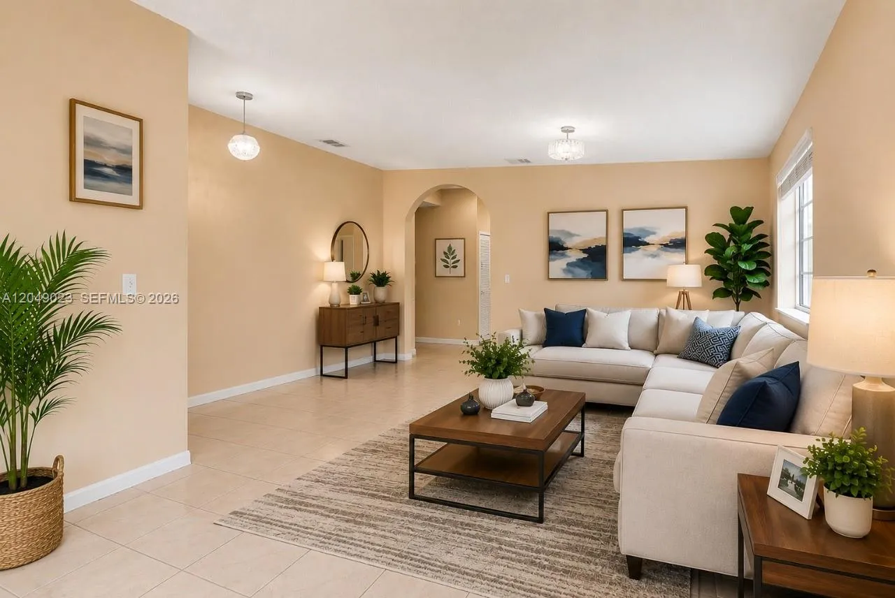 Foto de propiedad en 15339 SW 32 Terrace 0, Miami, FL 33185 Miami con MLS# 