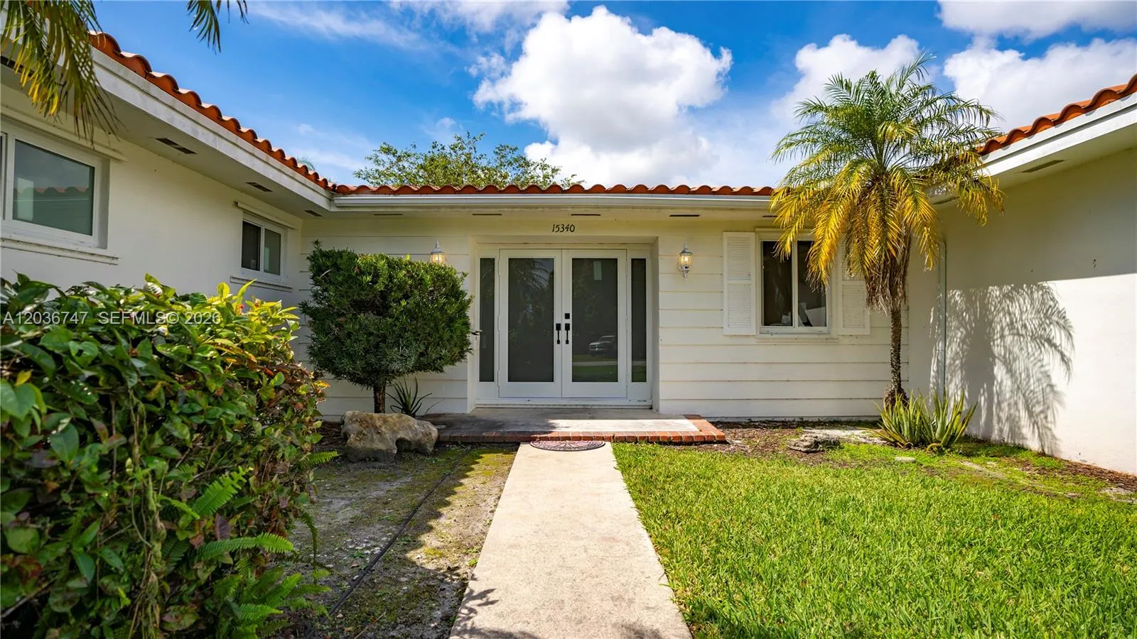 En Renta 15340 SW 85th Avenue, Palmetto Bay, FL 33157, Palmetto Bay, FL 33157