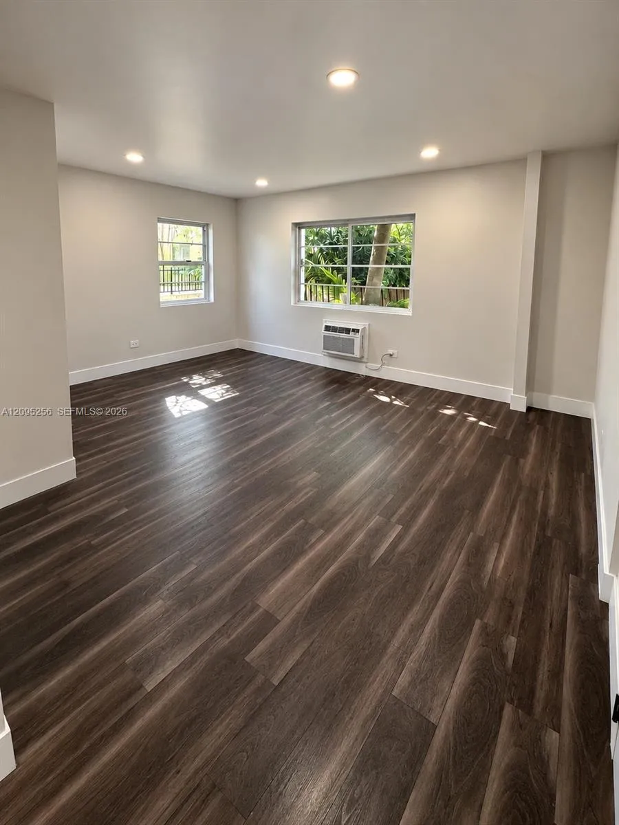 En Renta 1537 Jefferson Avenue 11, Miami Beach, FL 33139, Miami Beach, FL 33139