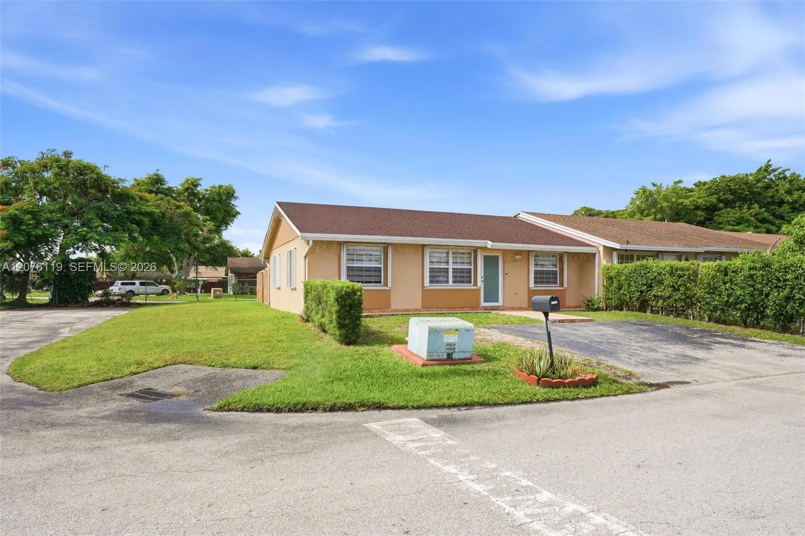 En Venta 15378 SW 69th Lane, Miami, FL 33193, Miami, FL 33193
