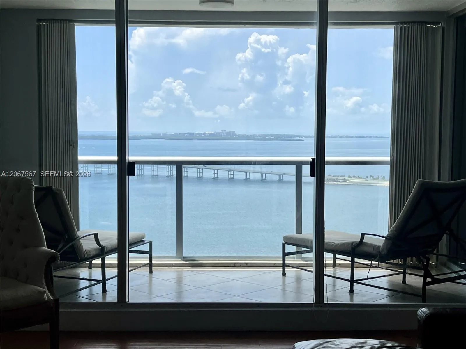Foto de propiedad en 1541 Brickell Avenue A3302, Miami, FL 33129 Miami con MLS# 