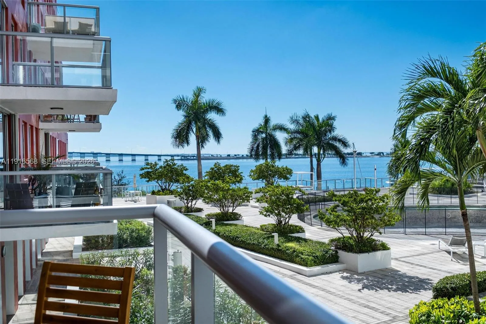 Foto de propiedad en 1541 Brickell Avenue C406, Miami, FL 33129 Miami con MLS# 