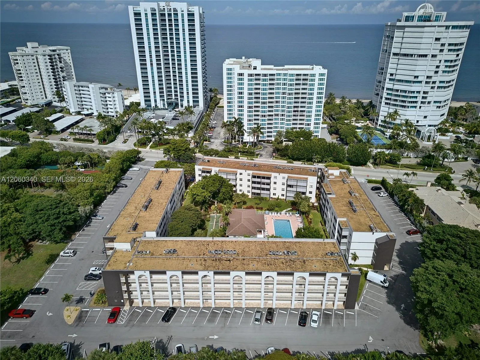 Foto de propiedad en 1541 S Ocean Boulevard 313, Lauderdale-By-The-Sea, FL 33062 Lauderdale-By-The-Sea con MLS# 