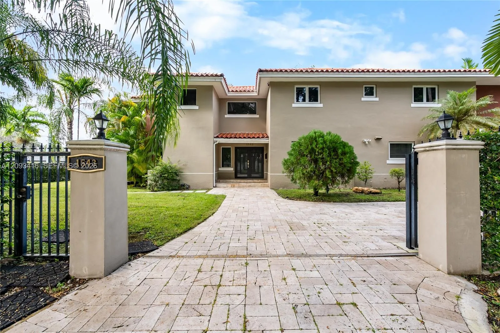 En Venta 1543 Dorado Avenue, Coral Gables, FL 33146, Coral Gables, FL 33146
