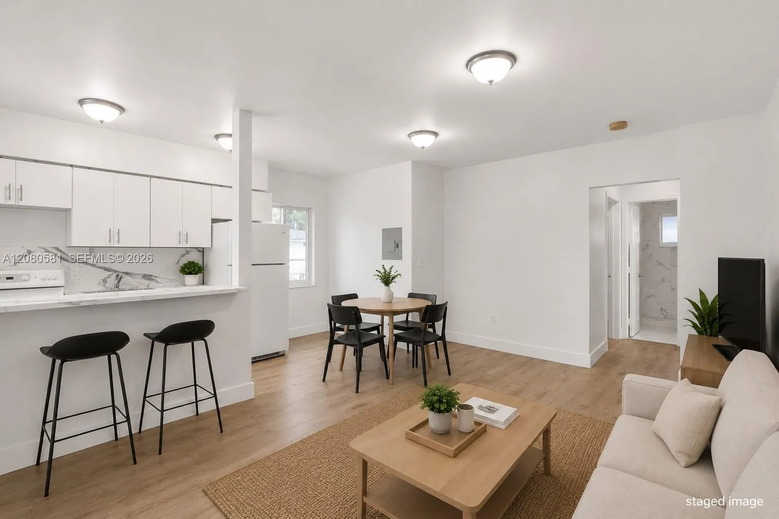 Foto de propiedad en 1545 Lenox Avenue 11, Miami Beach, FL 33139 Miami Beach con MLS# 