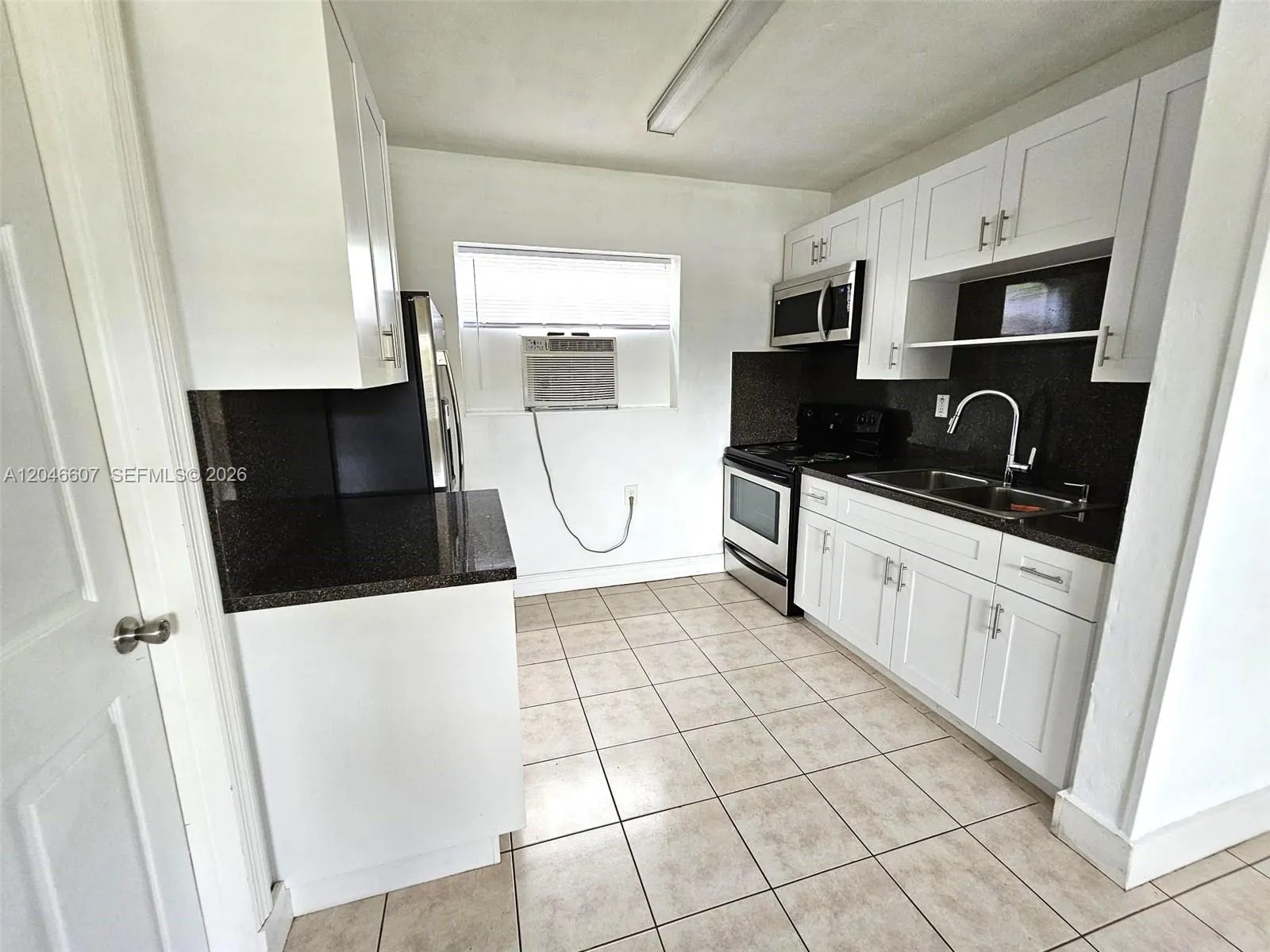 Foto de propiedad en 15451 SW 289th Terrace, Homestead, FL 33033 Homestead con MLS# 