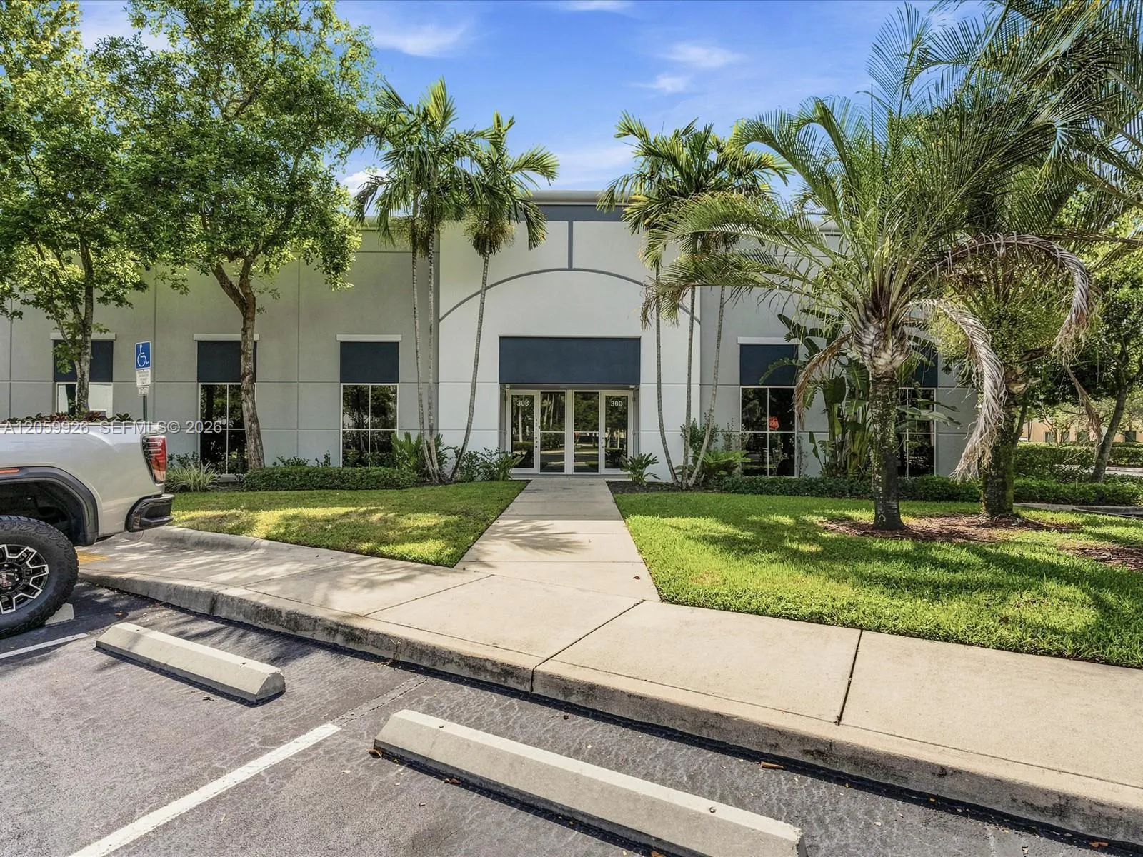 Foto de propiedad en 15481 SW 12th Street 309, Sunrise, FL 33326 Sunrise con MLS# 