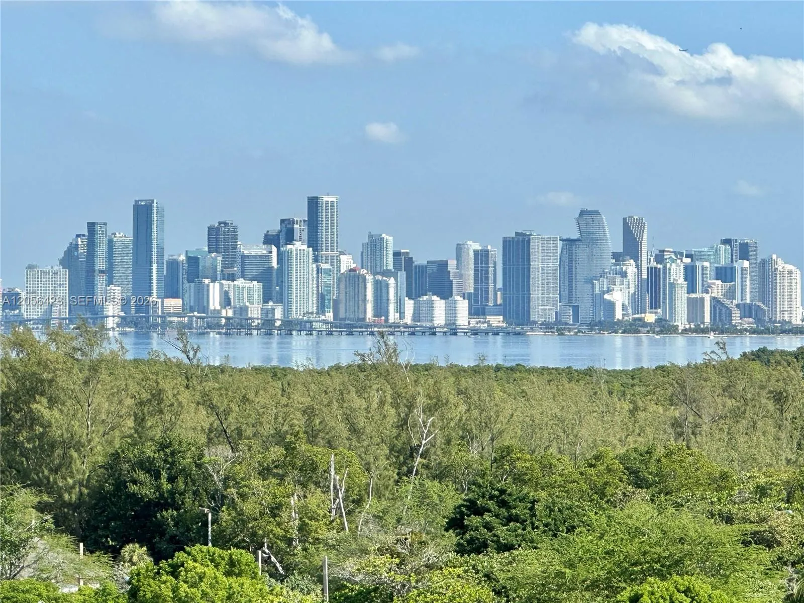 Foto de propiedad en 155 Ocean Lane Drive 1004, Key Biscayne, FL 33149 Key Biscayne con MLS# 