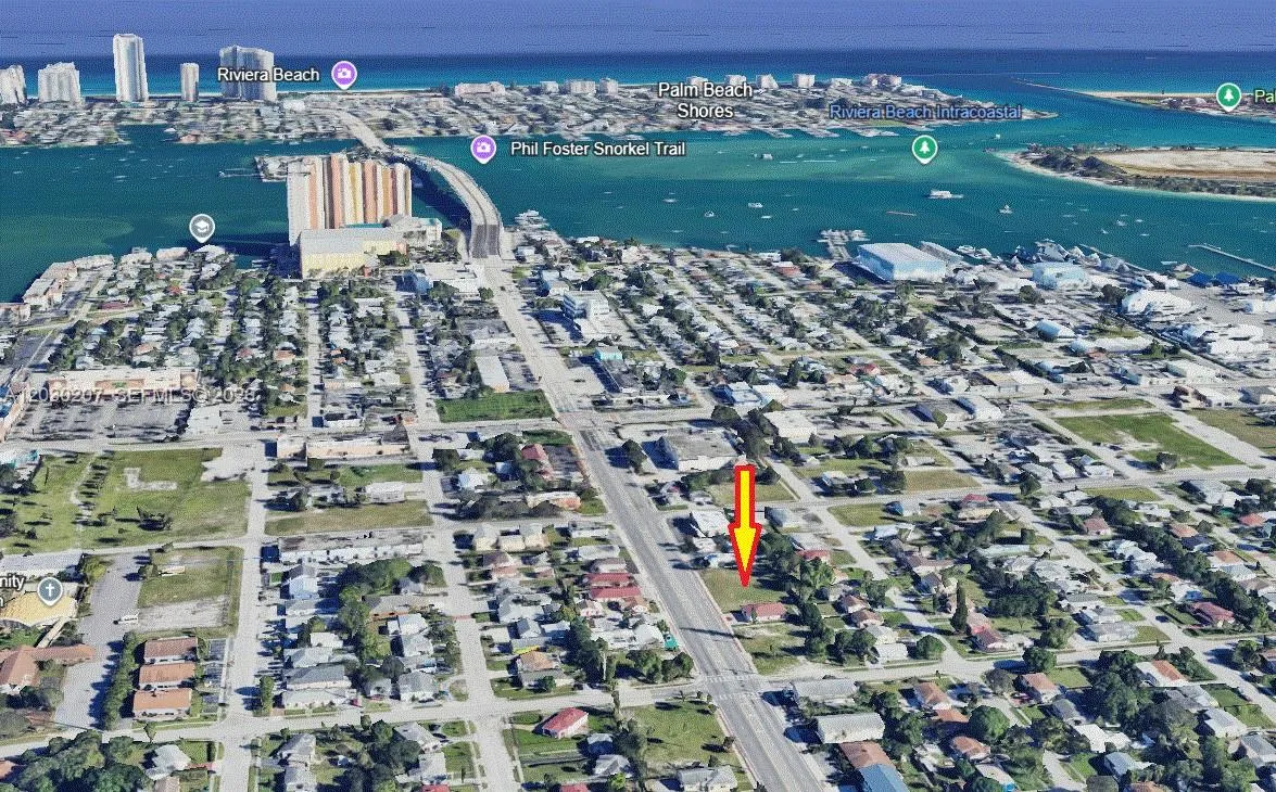 Foto de propiedad en 155 W Blue Heron Blvd Boulevard, Riviera Beach, FL 33404 Riviera Beach con MLS# 
