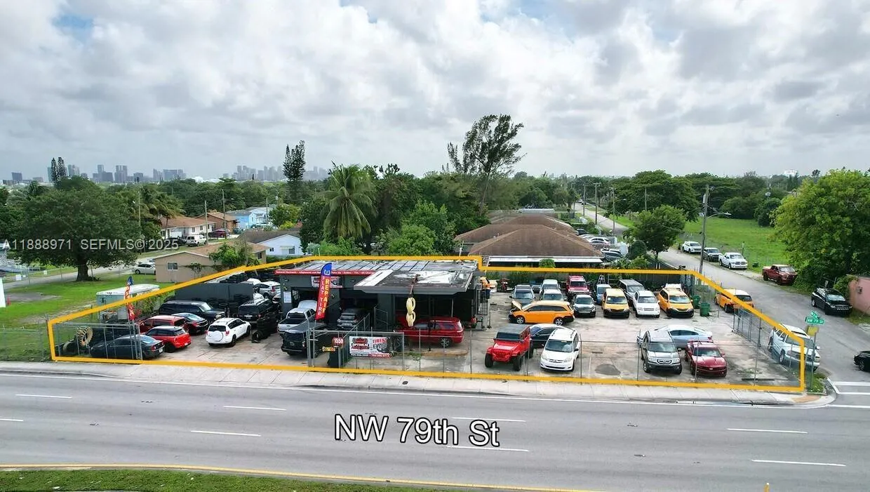 Foto de propiedad en 1550 NW 79th Street, Miami, FL 33147 Miami con MLS# 