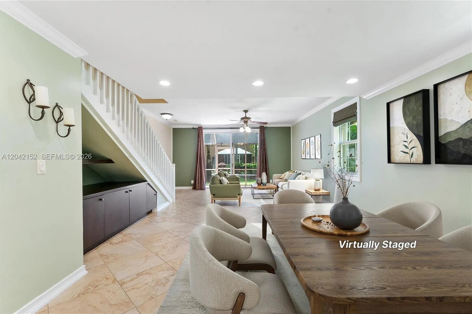 Foto de propiedad en 1552 Barcelona Way 6-19, Weston, FL 33327 Weston con MLS# 