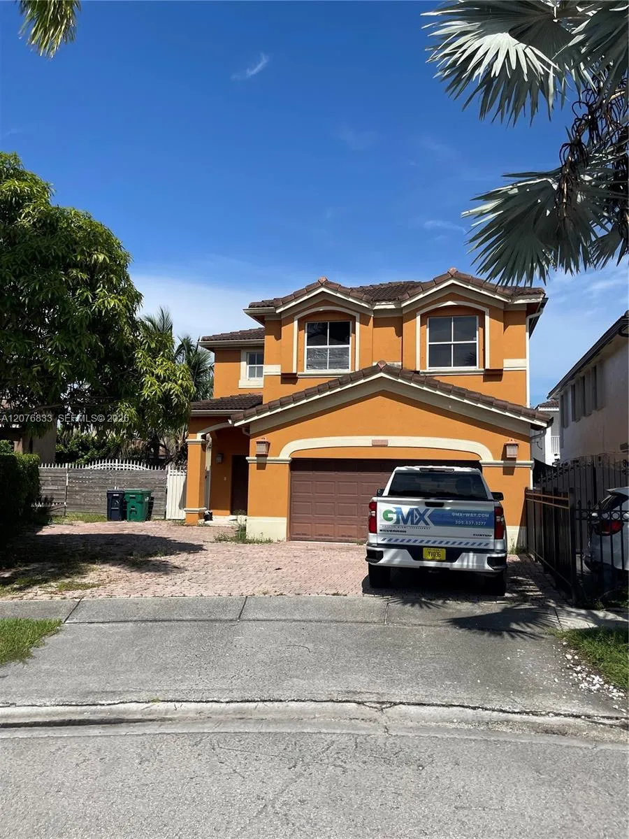 En Venta 15523 SW 36th Terrace, Miami, FL 33185, Miami, FL 33185