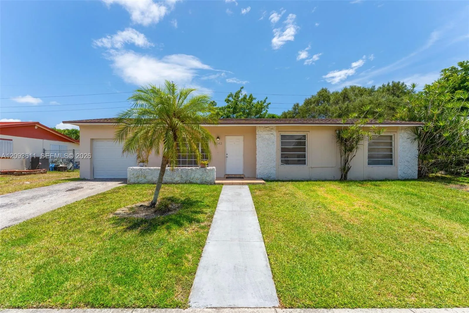 En Venta 15543 SW 107th Court, Miami, FL 33157, Miami, FL 33157