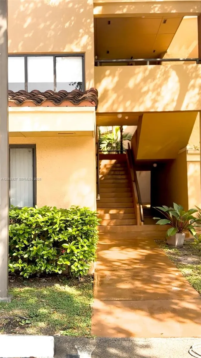 En Renta 15545 N Miami Lakeway N 303, Miami Lakes, FL 33014, Miami Lakes, FL 33014