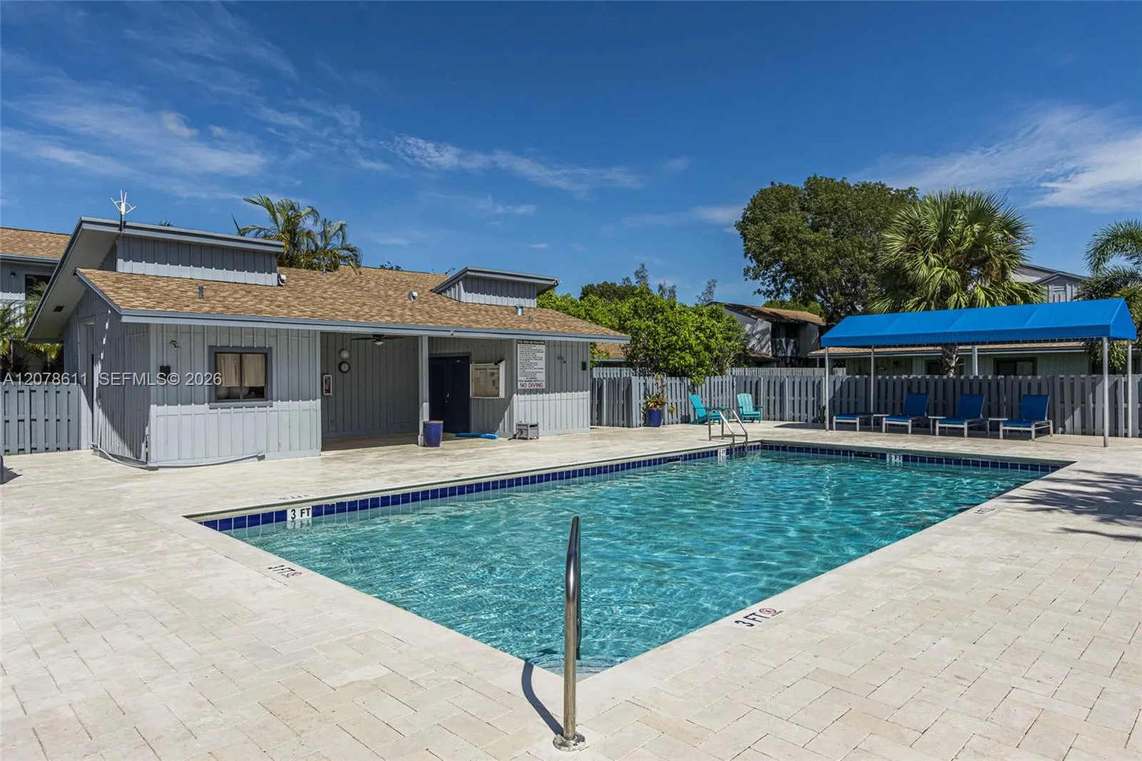 Foto de propiedad en 1557 N 15th Terrace, Hollywood, FL 33020 Hollywood con MLS# 