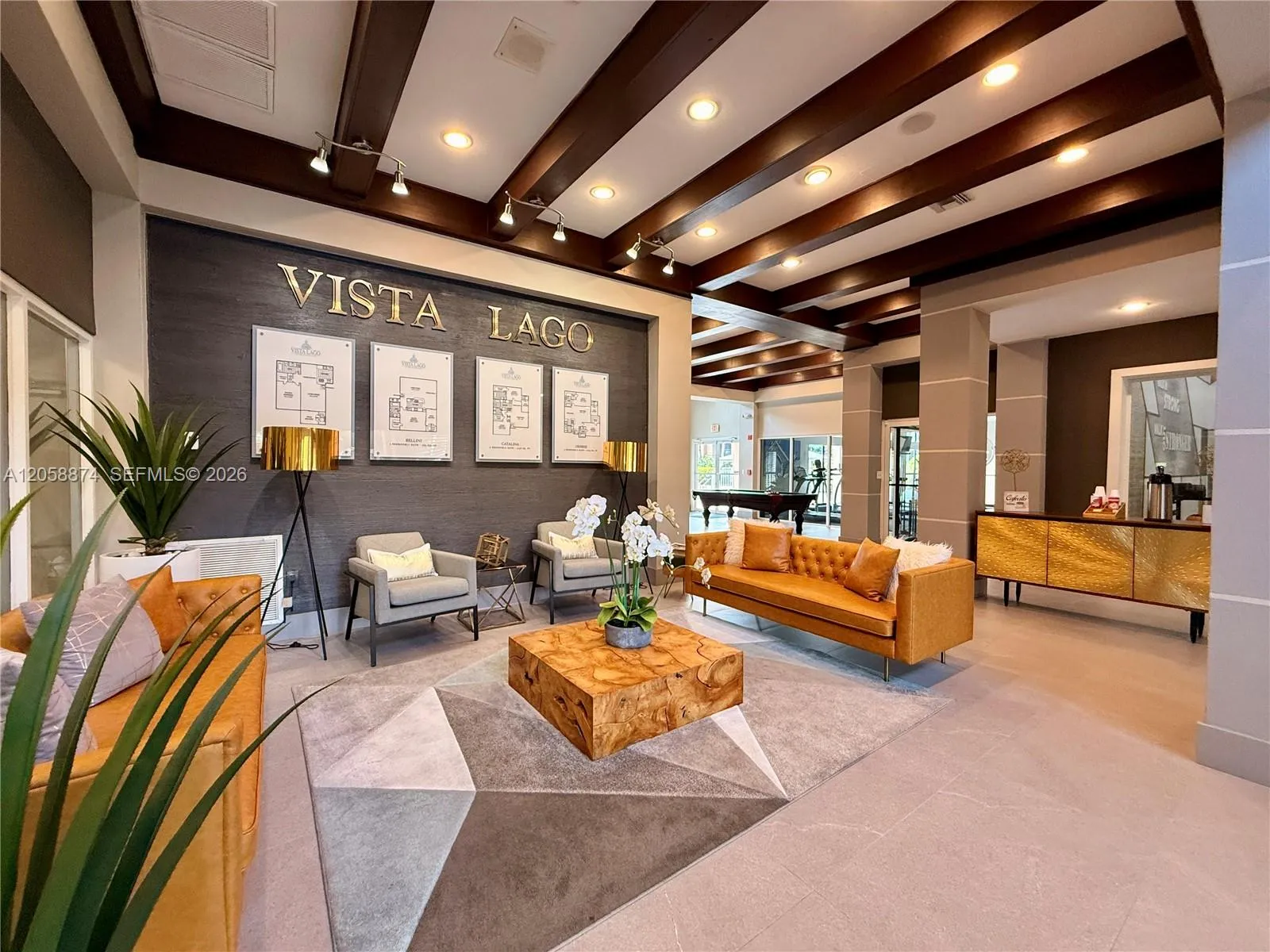 Foto de propiedad en 15570 SW 105th Lane 1706, Miami, FL 33196 Miami con MLS# 