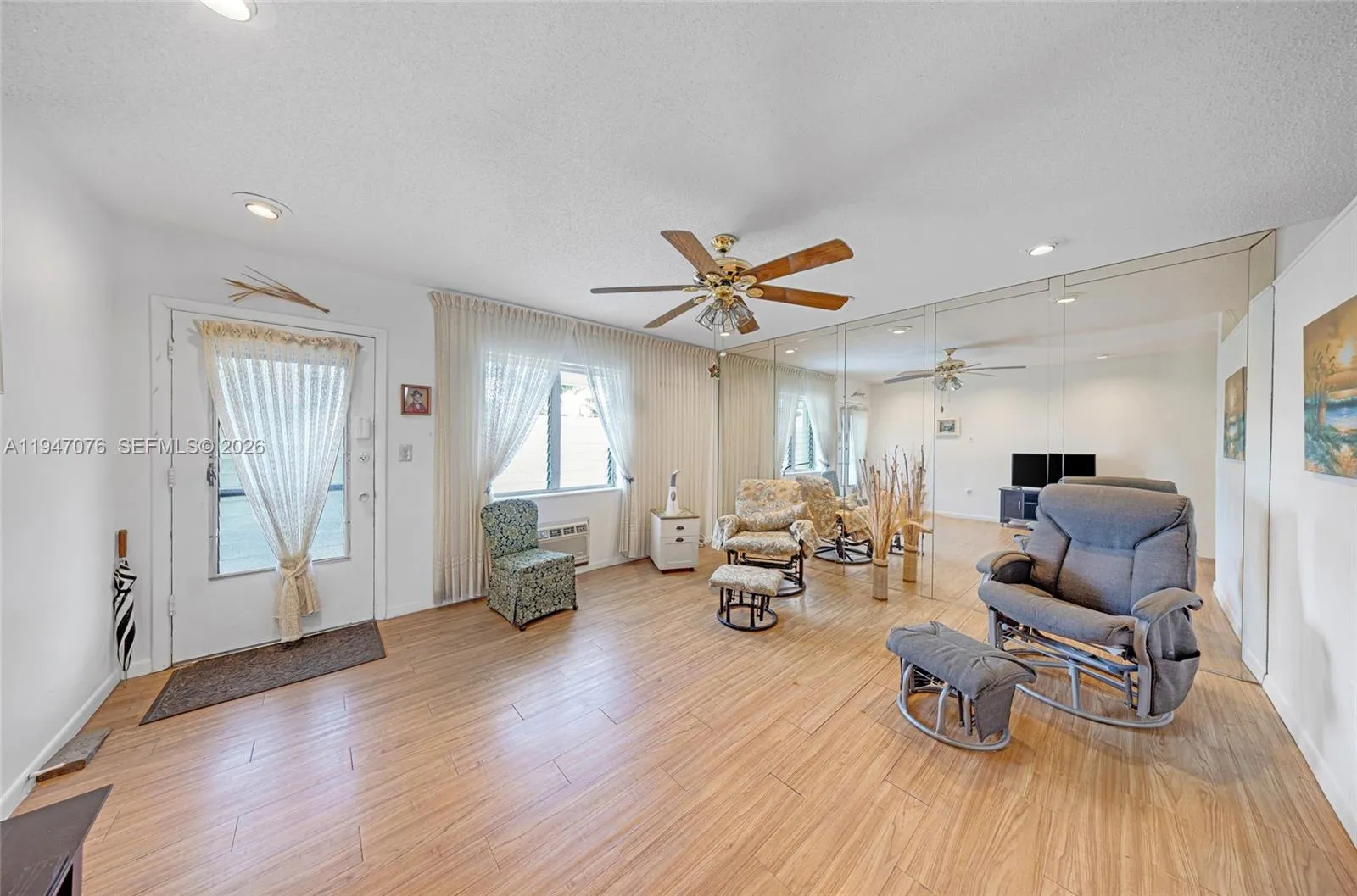 En Venta 15600 NE 6th Avenue 28D, Miami, FL 33162, Miami, FL 33162