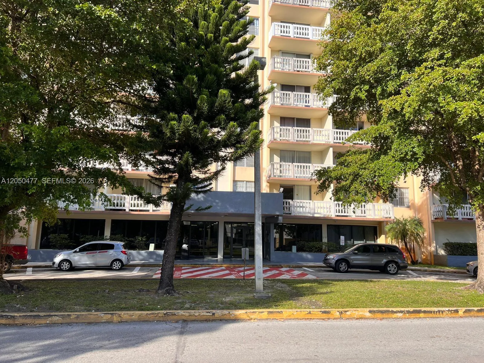 Foto de propiedad en 15600 NW 7th Avenue 501, Miami, FL 33169 Miami con MLS# 