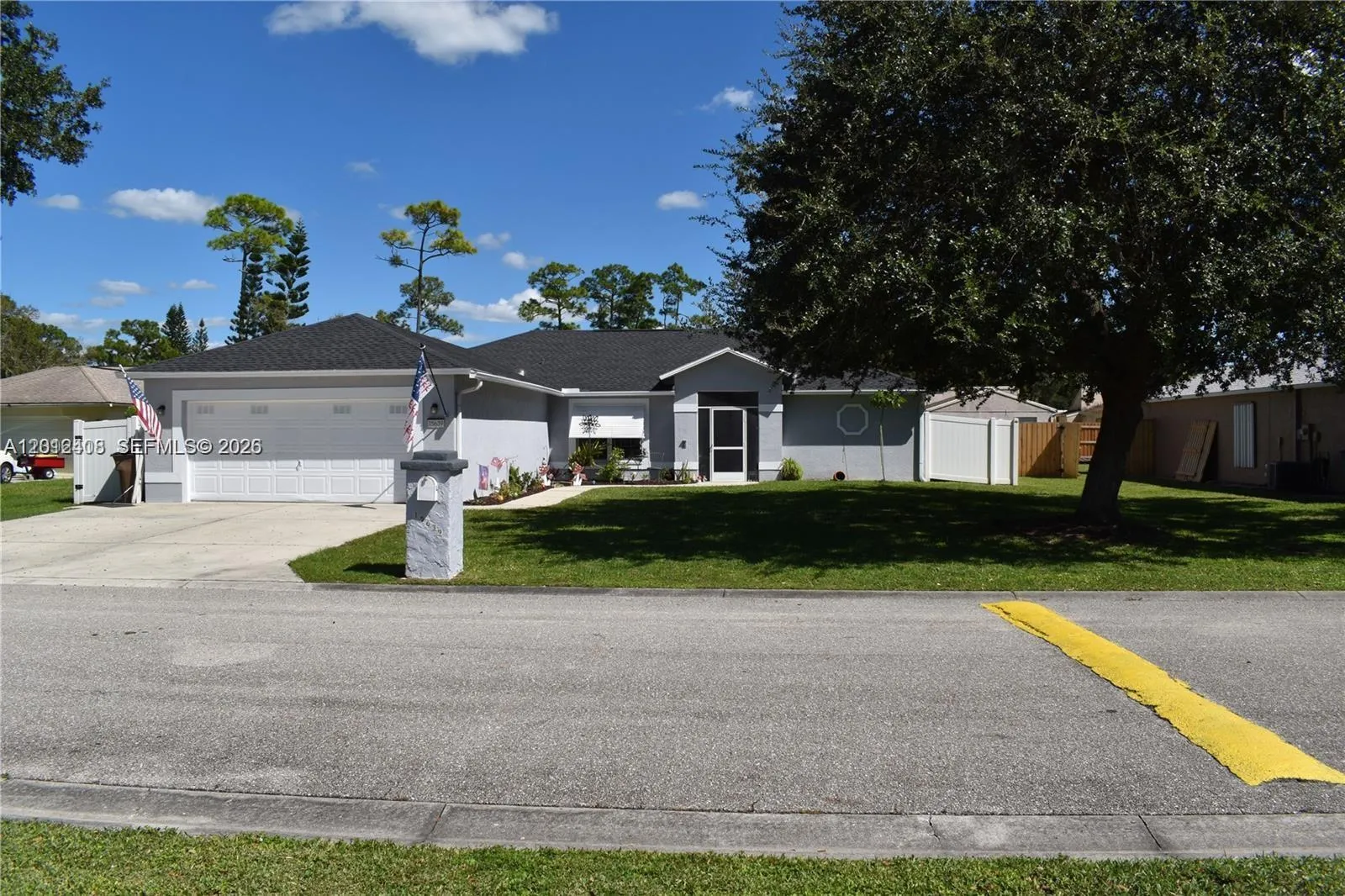 En Venta 15639 Spring Line Lane, Fort Myers, FL 33905, Fort Myers, FL 33905