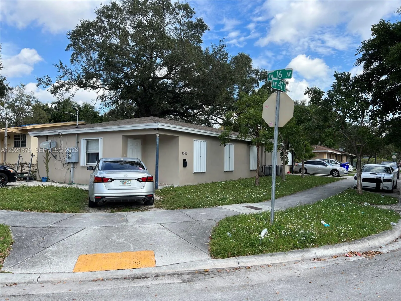 En Venta 1565 NW 47th Street, Miami, FL 33142, Miami, FL 33142