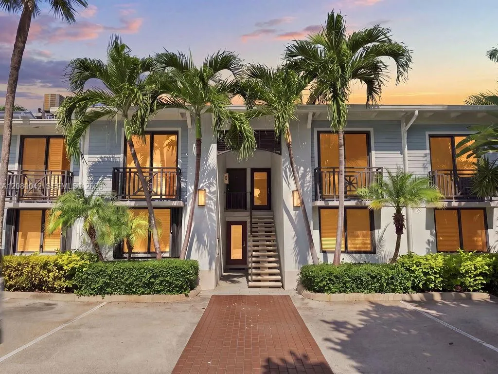Foto de propiedad en 1565 S Ocean Lane 176, Fort Lauderdale, FL 33316 Fort Lauderdale con MLS# 