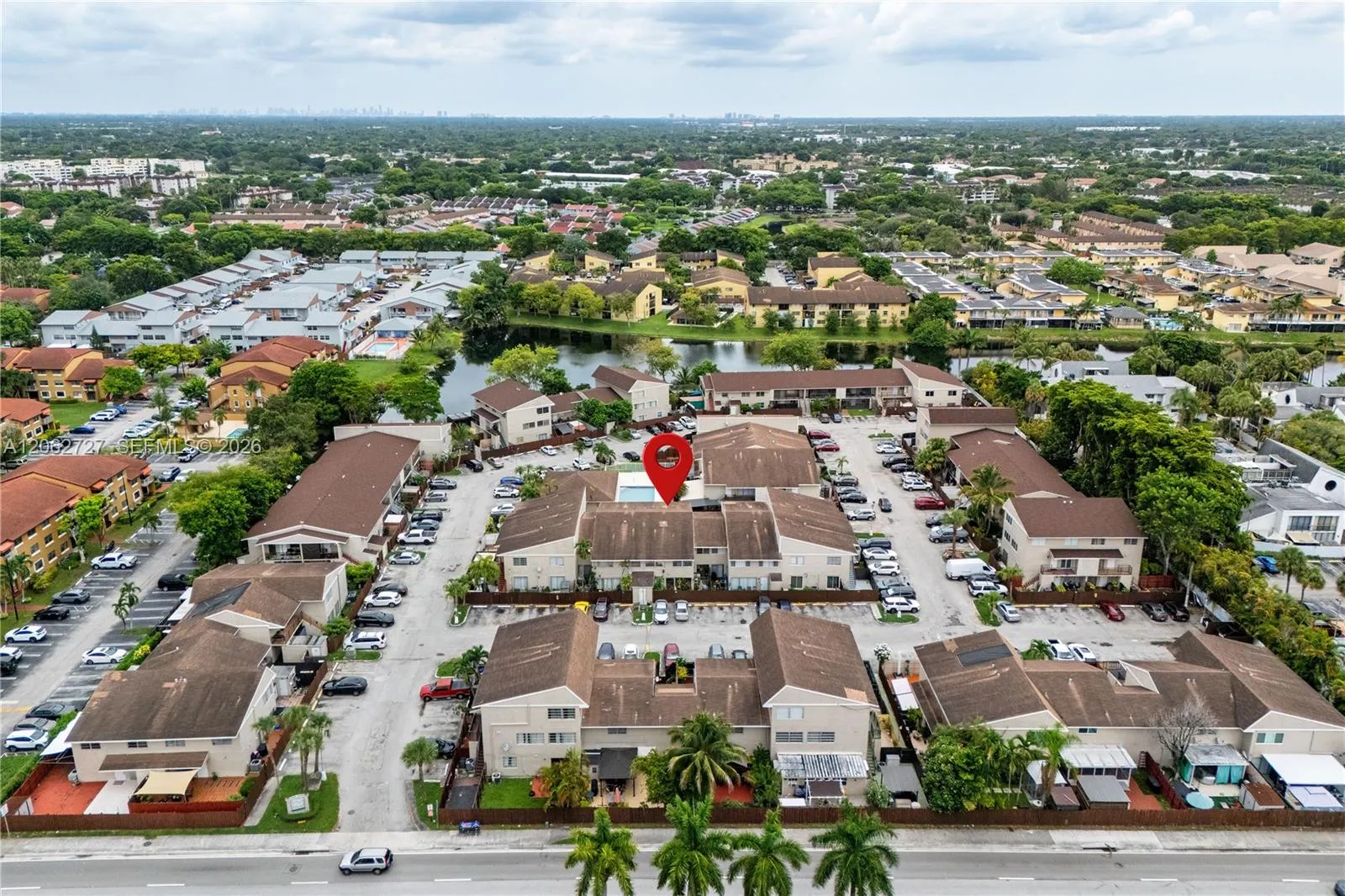 En Venta 15680 SW 82nd Cir Lane 8-8, Miami, FL 33193, Miami, FL 33193