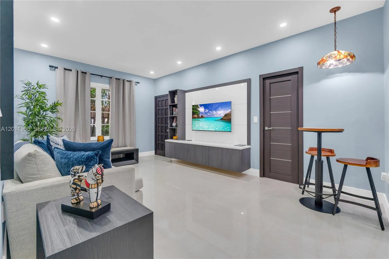 Foto de propiedad en 1569 Euclid Avenue 7, Miami Beach, FL 33139 Miami Beach con MLS# 