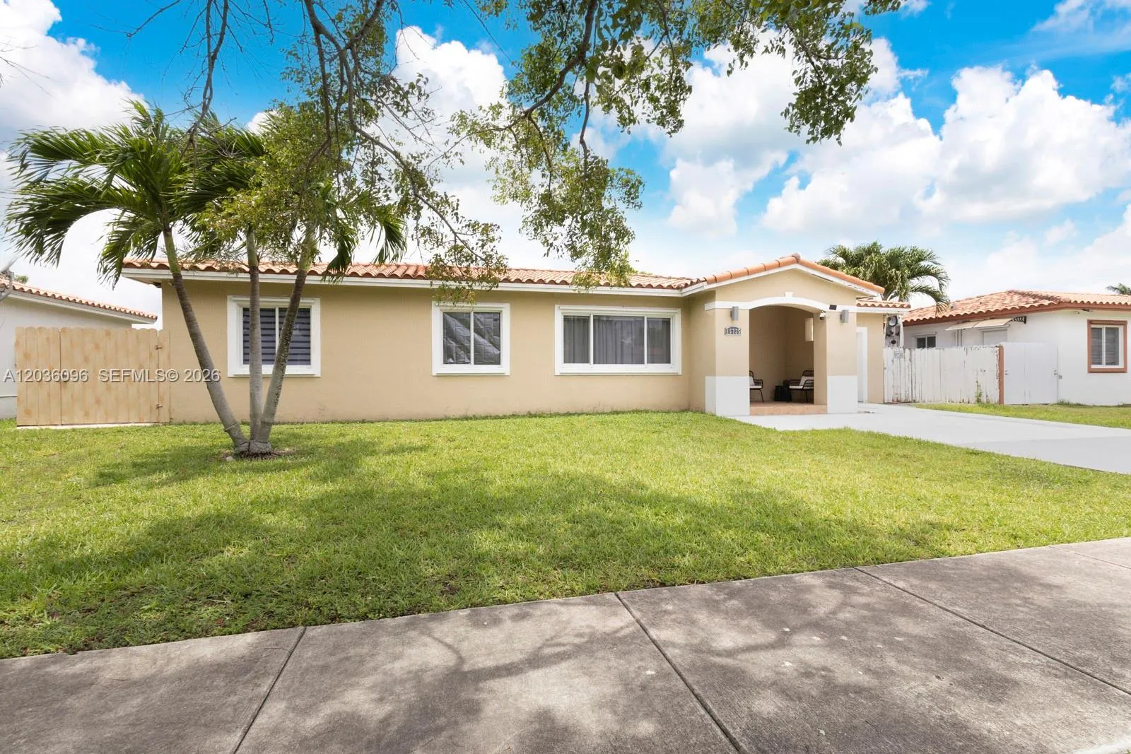 Vendido 15735 SW 298th Terrace, Homestead, FL 33033, Homestead, FL 33033