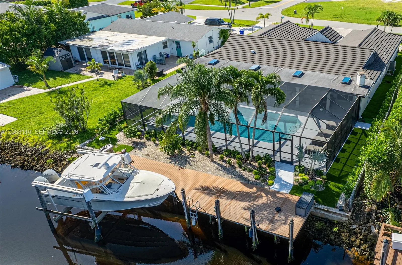 Foto de propiedad en 1575 Osprey Avenue, Naples, FL 34102 Naples con MLS# 