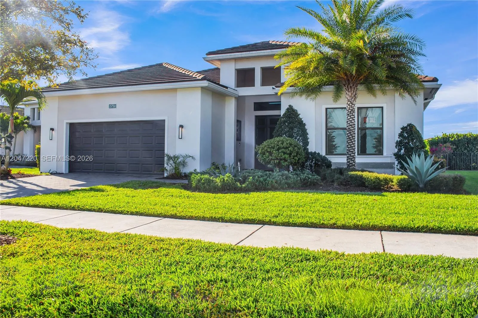 Foto de propiedad en 15750 Longboat Key Drive, Westlake, FL 33470 Westlake con MLS# 