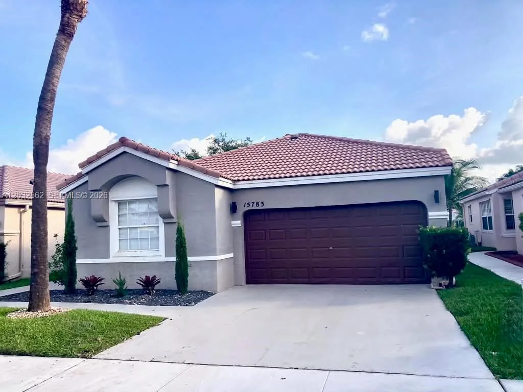 Vendido 15783 NW 16th Court, Pembroke Pines, FL 33028, Pembroke Pines, FL 33028