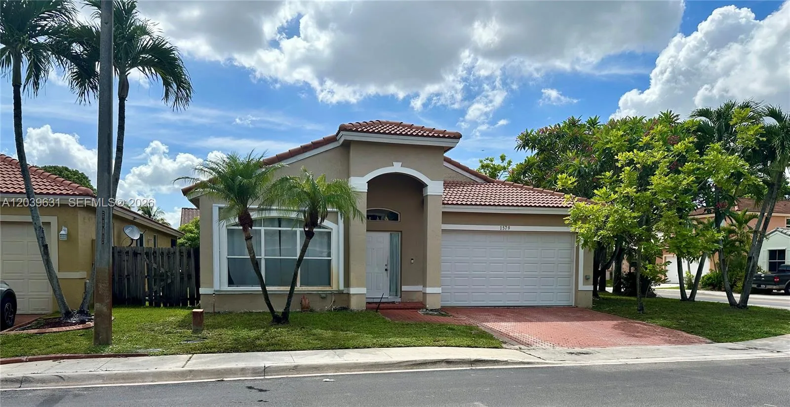 Vendido 1579 SW 105th Avenue, Pembroke Pines, FL 33025, Pembroke Pines, FL 33025