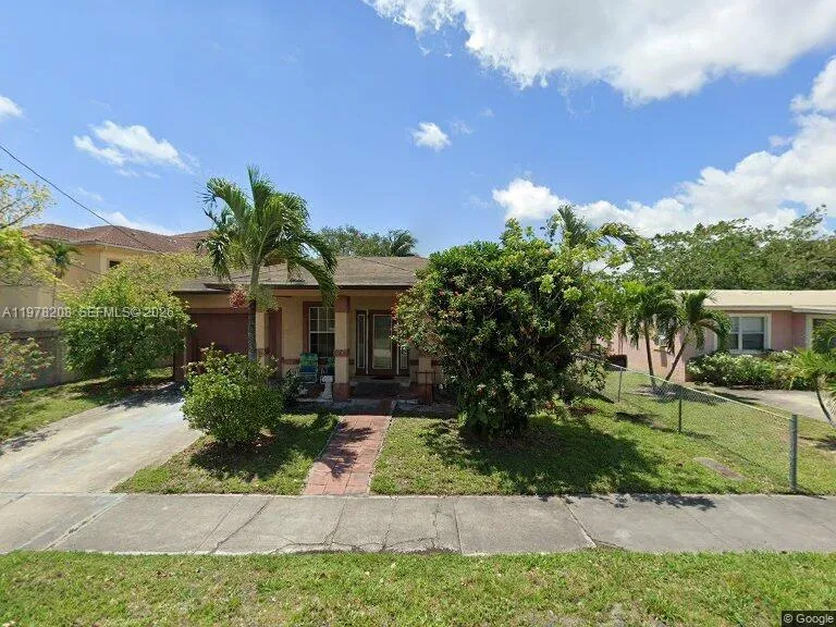 Vendido 158 SW 5th Street, Deerfield Beach, FL 33441, Deerfield Beach, FL 33441