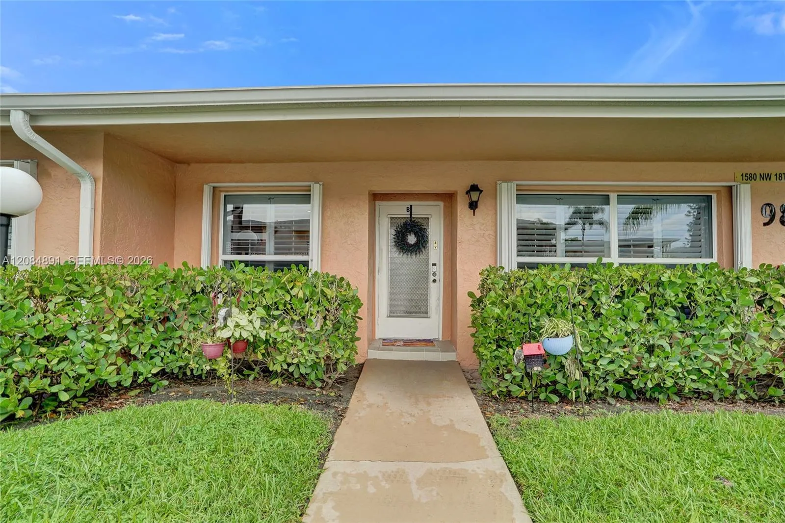 En Venta 1580 NW 18th Avenue 98-B, Delray Beach, FL 33445, Delray Beach, FL 33445