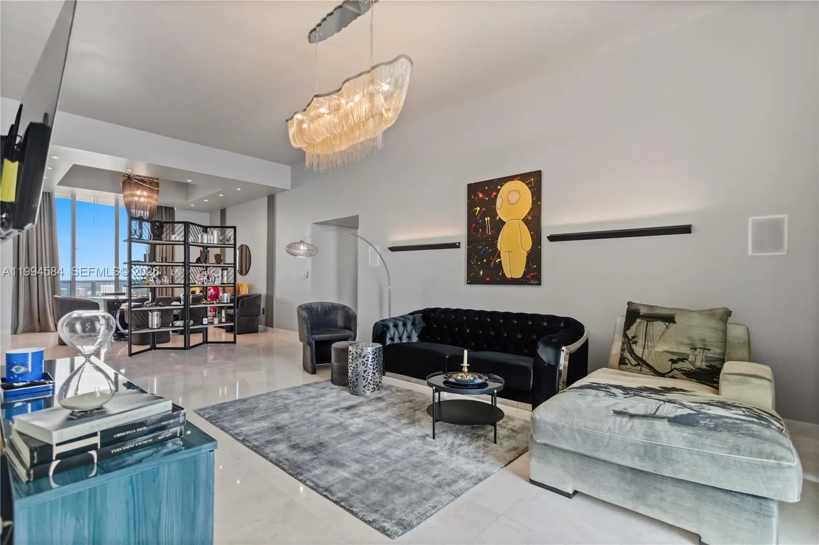 Foto de propiedad en 15811 Collins Avenue 4004, Sunny Isles Beach, FL 33160 Sunny Isles Beach con MLS# 